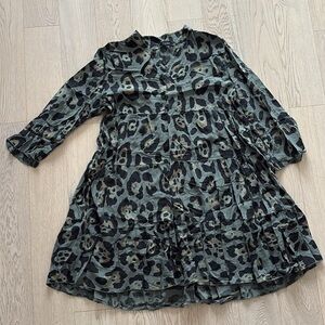 Papillon Blanc Green and Black Leopard Print Midi Dress